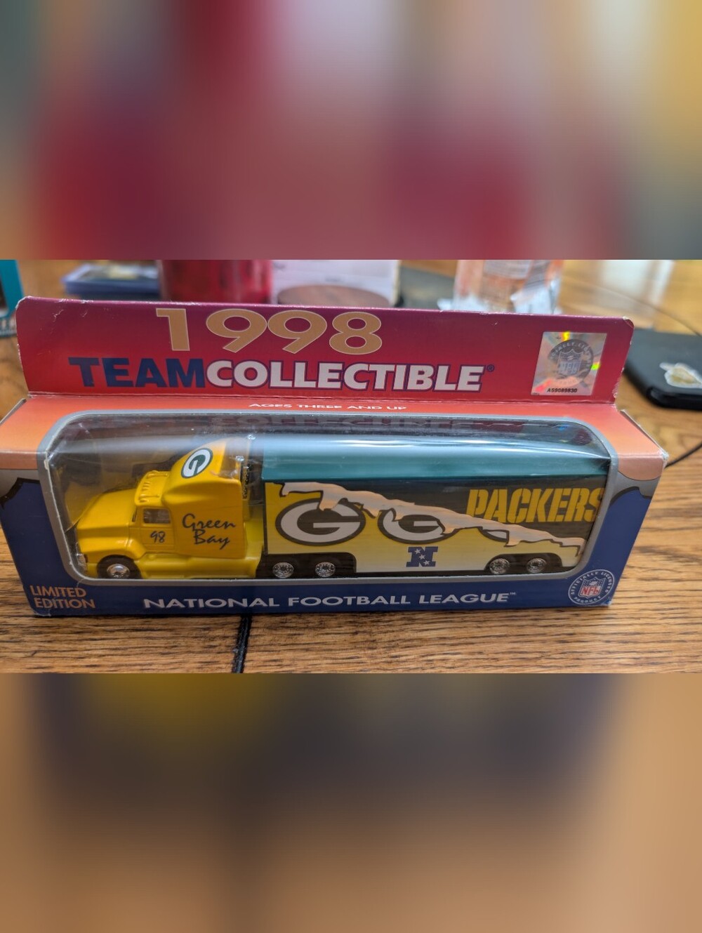 1998 NFL Green Bay Packers Football Team Hauler Kenworth Limited EditionBrand